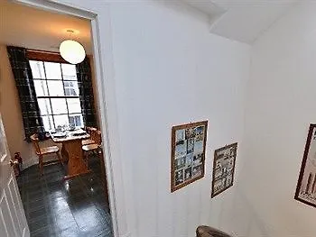 19 Meadow Place Otel Edinburgh Birleşik Krallık